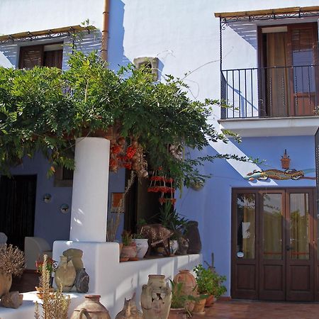 ליפארי Agriturismo U Zu Peppino מראה חיצוני תמונה