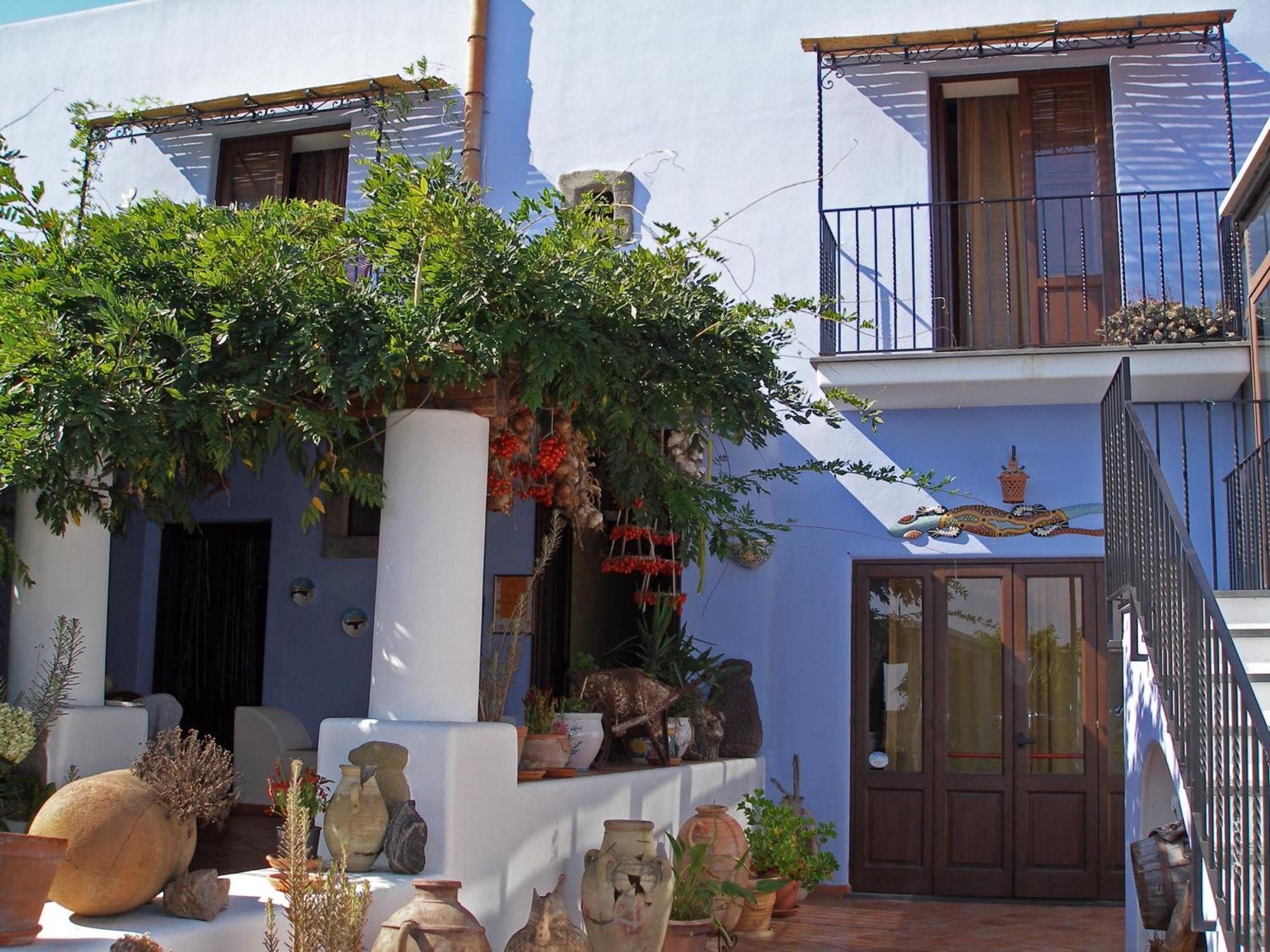 ליפארי Agriturismo U Zu Peppino מראה חיצוני תמונה