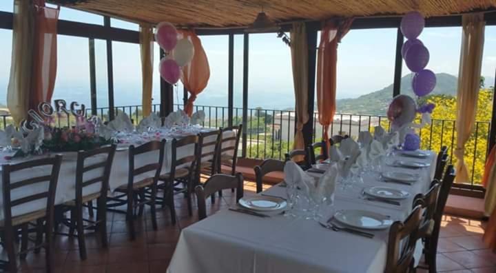 ליפארי Agriturismo U Zu Peppino מראה חיצוני תמונה