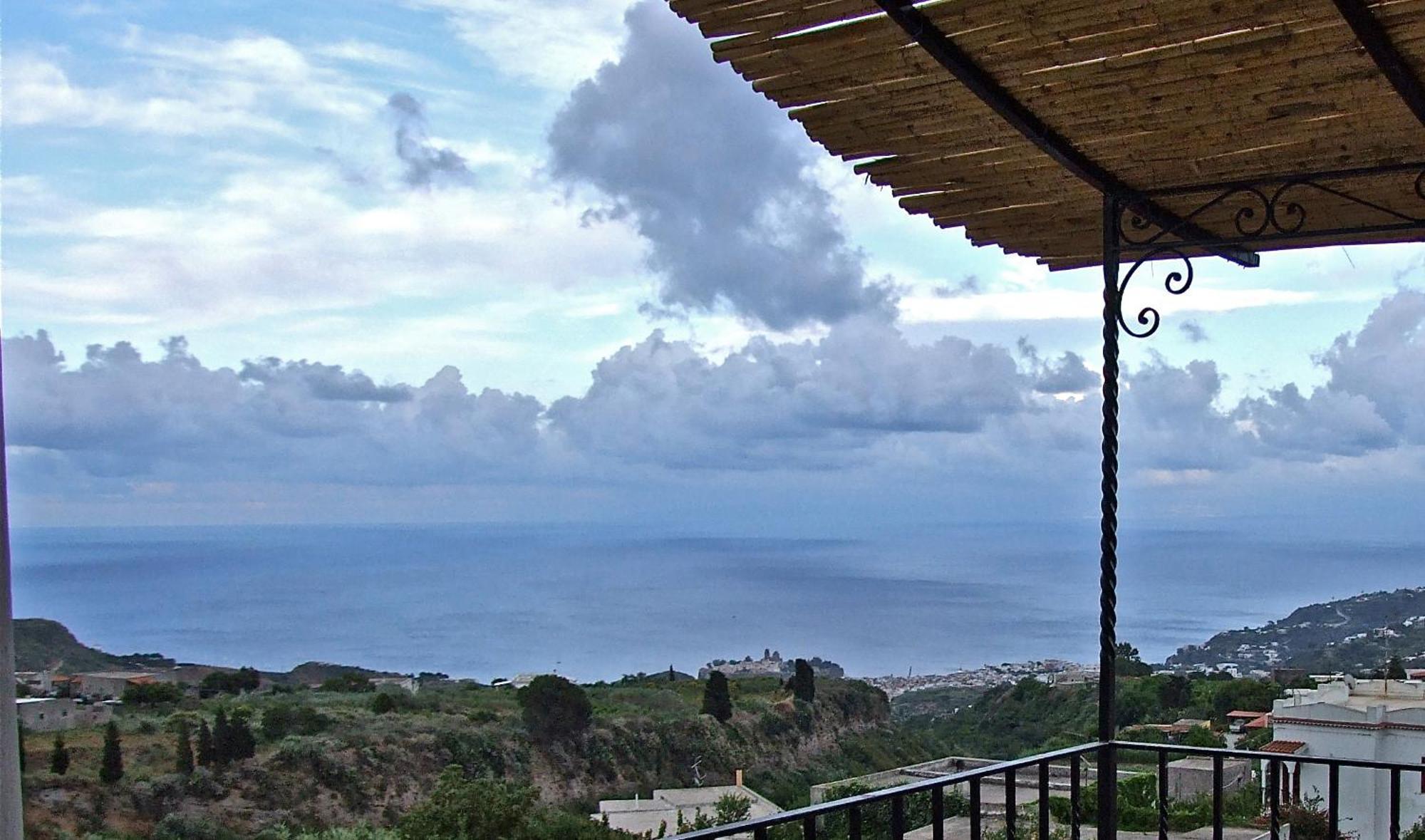 ליפארי Agriturismo U Zu Peppino מראה חיצוני תמונה
